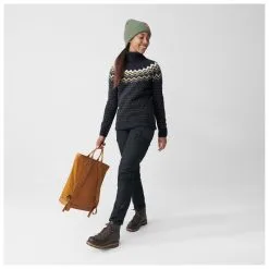 FJÄLLRÄVEN Women's Övik Knit Roller Neck - Wollpullover -Hemden Elegante Boutique fjaellraeven womens oevik knit roller neck wollpullover detail 3